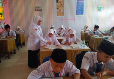 MTsN 2 Labura Melaksanakan Ujian Asesmen Sumatif Semester Ganjil TP. 2025/2025 Berjalan Dengan Lancar