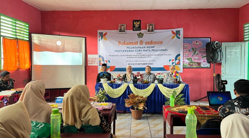 MTsN 2 Labura Laksanakan Kegiatan Musyawarah Guru Mata Pelajaran (MGMP)