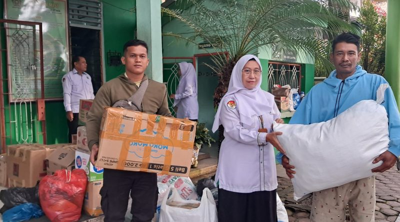 MTsN 2 Labura Buka Donasi untuk Korban Bencana Sumatera