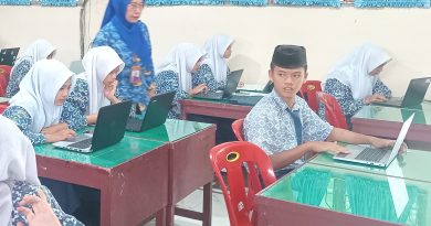 Mantapkan Persiapan Ujian, MTsN 2 Labuhanbatu Utara Laksanakan Simulasi TKA Berbasis CBT
